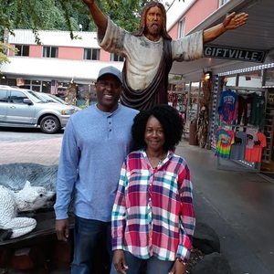 Meet your Posher, Kennethandlillie